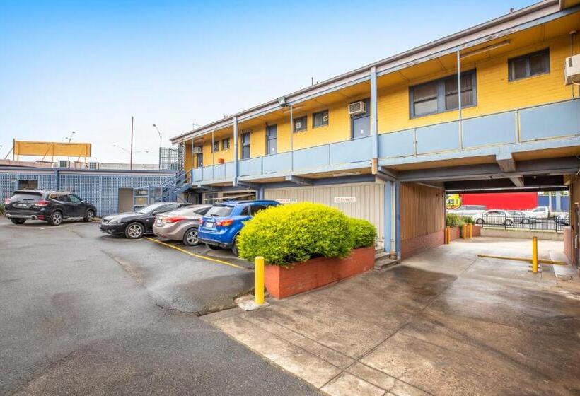 Meadow Inn Hotel Motel