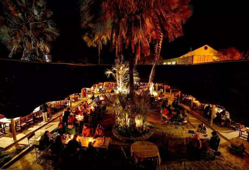 هتل Mokoro Lodge