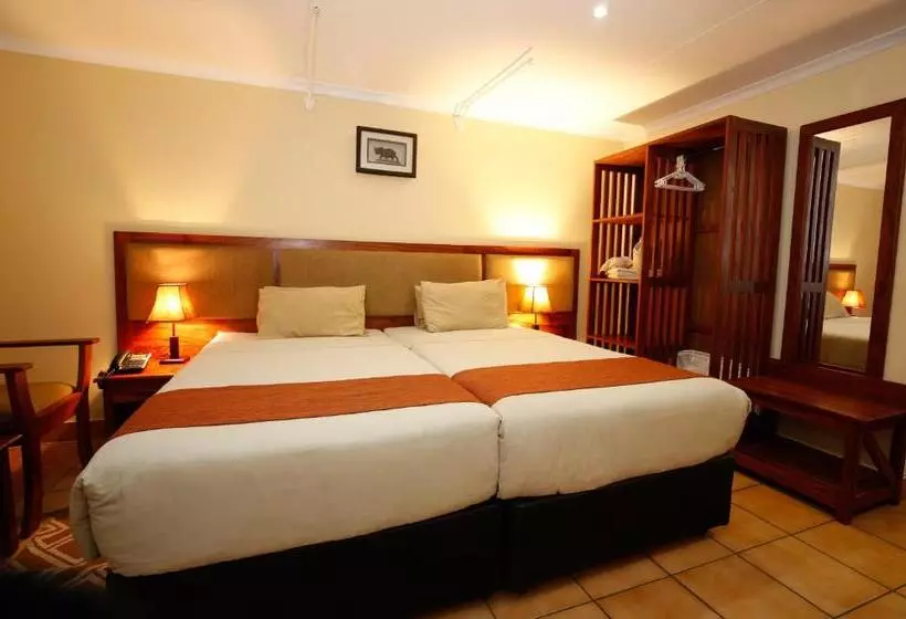 هتل Mokoro Lodge