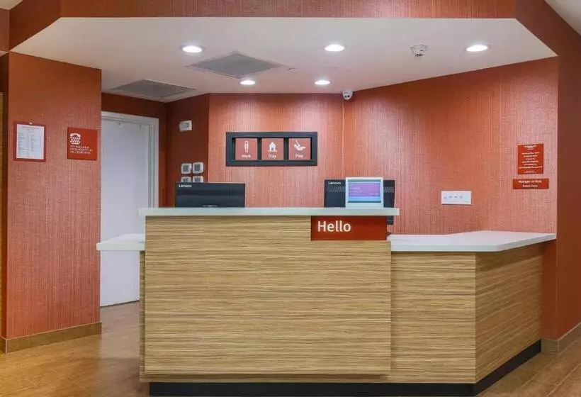 Hotelli Towneplace Suites By Marriott Mcallen Edinburg