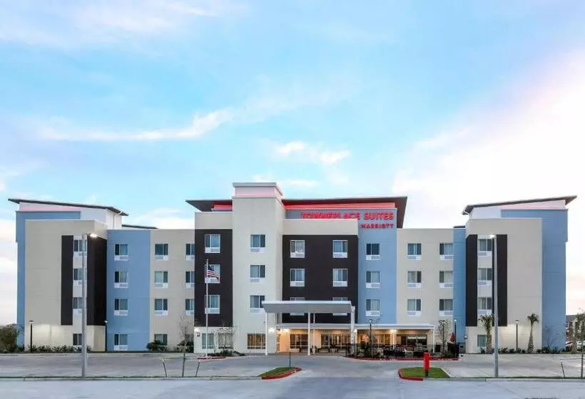 Hotelli Towneplace Suites By Marriott Mcallen Edinburg