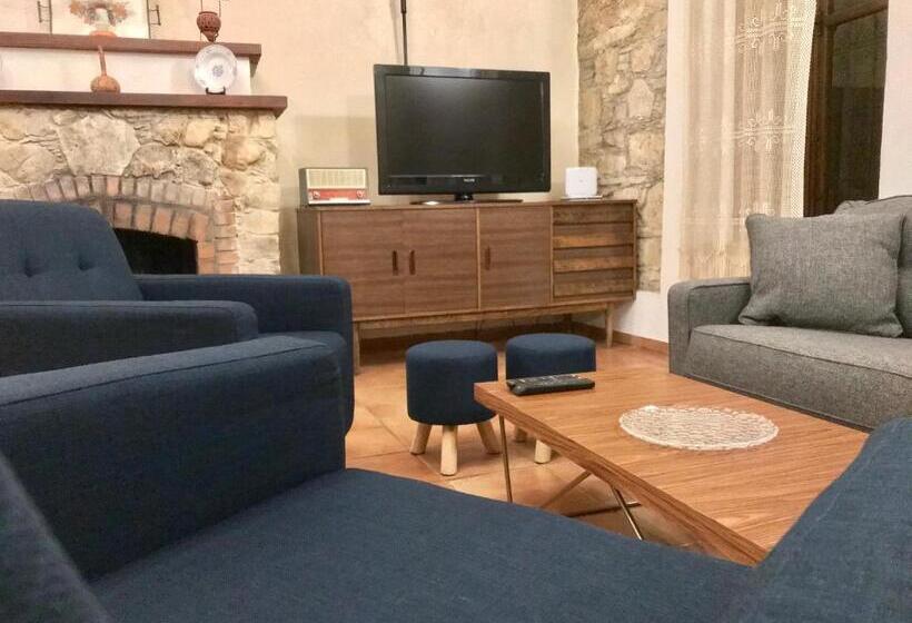 Komi Lofou House By Trulycyprus