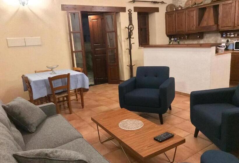 Komi Lofou House By Trulycyprus