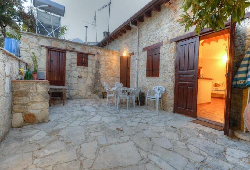 Komi Lofou House By Trulycyprus