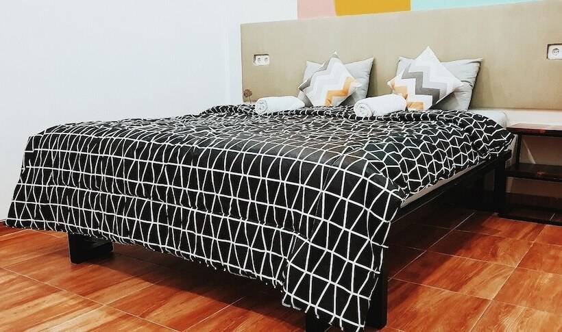 Mador Malang Dorm Hostel