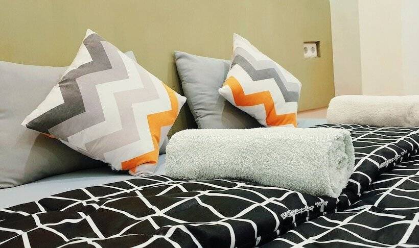 Mador Malang Dorm Hostel