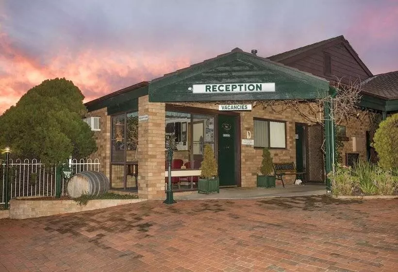 Ningana Motel