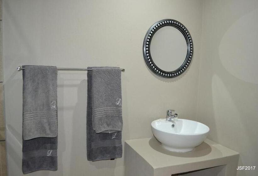 膳宿费 La Paix Guesthouse