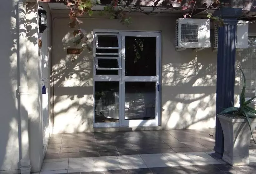 ペンション La Paix Guesthouse