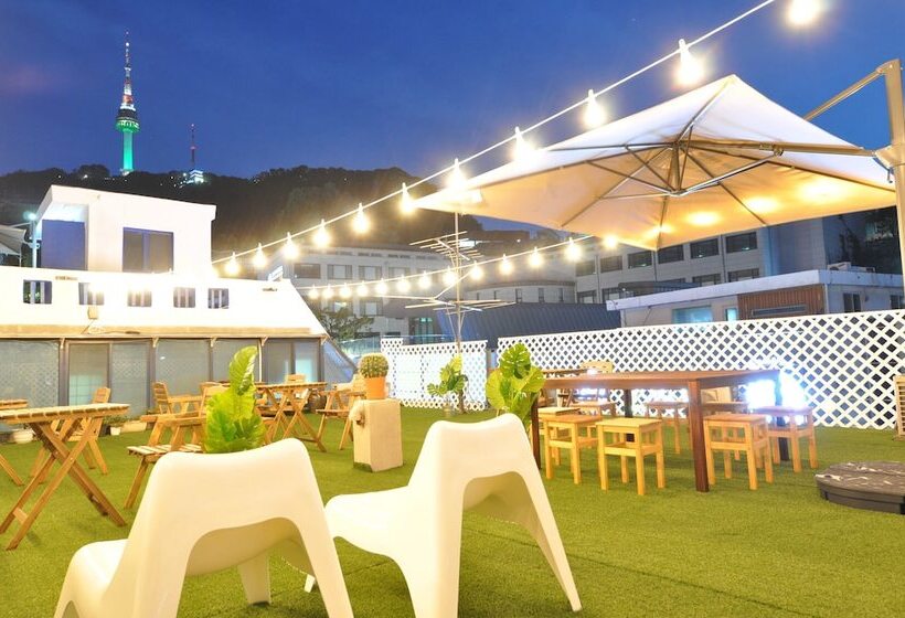 Pansiyon Myeongdong Rooftop Hostel