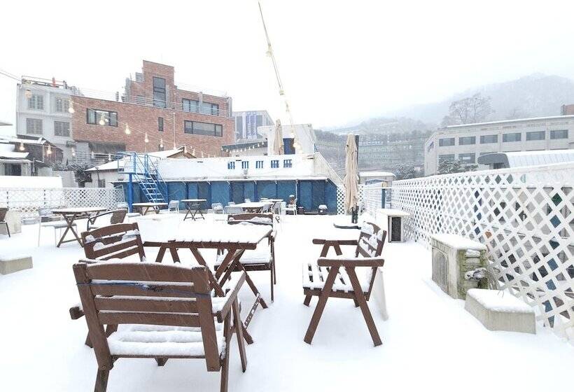 Pansiyon Myeongdong Rooftop Hostel