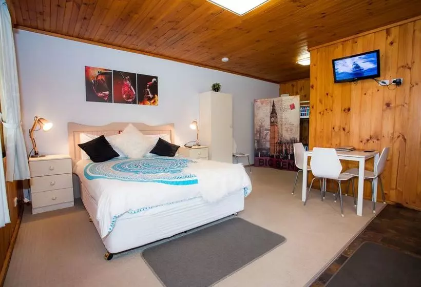 Seppelts View Cabins