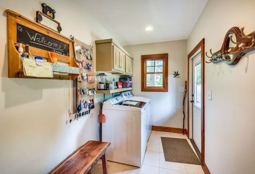 Cashiers Cabin W/ Stunning Views Near Waterfalls!