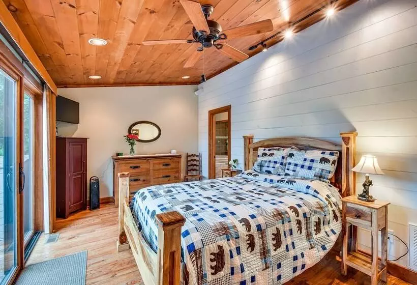 Cashiers Cabin W/ Stunning Views Near Waterfalls!