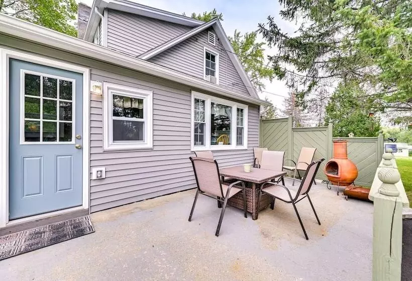 Charming East Durham Home   2 Mi To Water Park