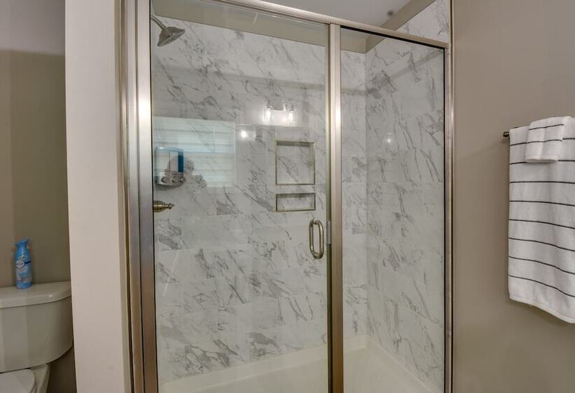 Charming Pendleton Retreat ~ 5 Mi To Clemson!