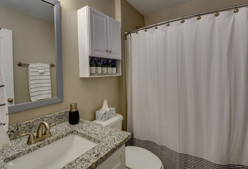 Charming Pendleton Retreat ~ 5 Mi To Clemson!