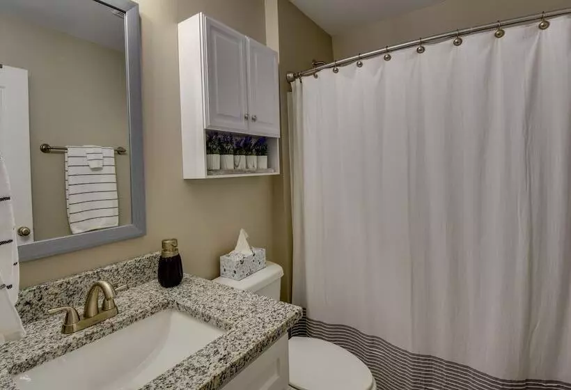 Charming Pendleton Retreat ~ 5 Mi To Clemson!