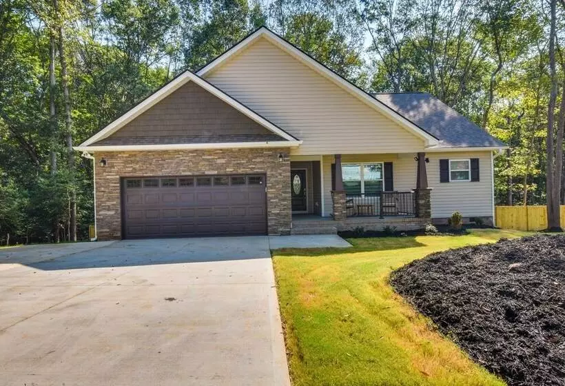 Charming Pendleton Retreat ~ 5 Mi To Clemson!