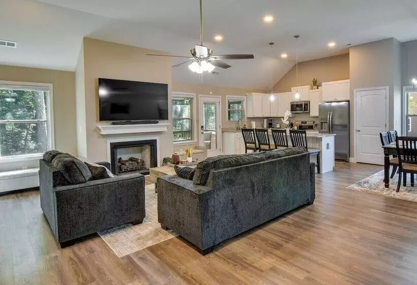 Charming Pendleton Retreat ~ 5 Mi To Clemson!