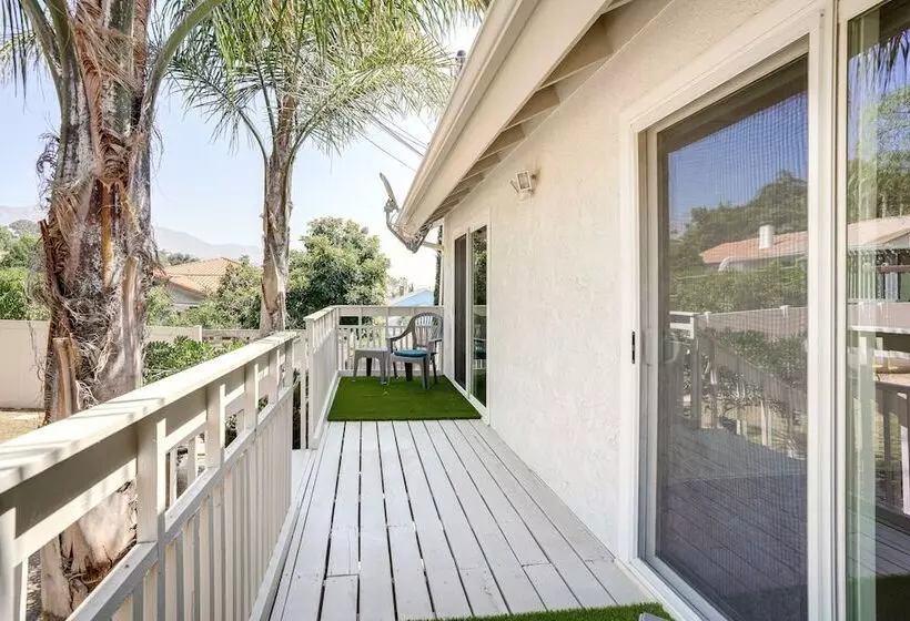 Chic Santa Paula Home W/ Mountain & City Views!