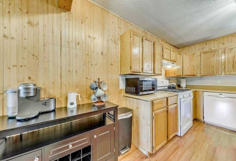 Cloudcroft Mountain Retreat ~ 5 Mi To Skiing!