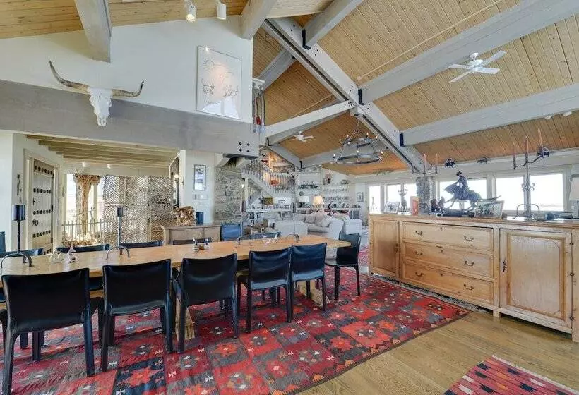 Cora Home W/ Mountain Views   Fishing On Site!