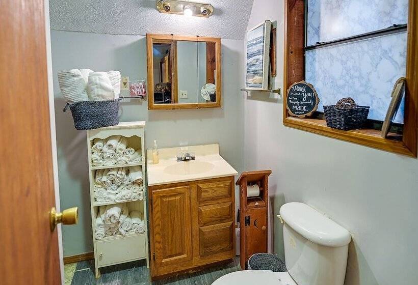 Cozy Country Cabin 4 Mi To Cave Run Lake!