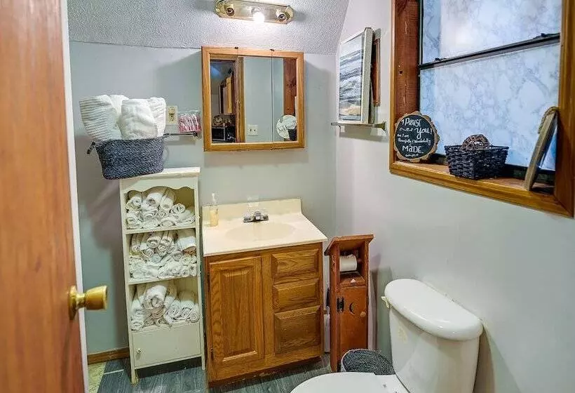 Cozy Country Cabin 4 Mi To Cave Run Lake!