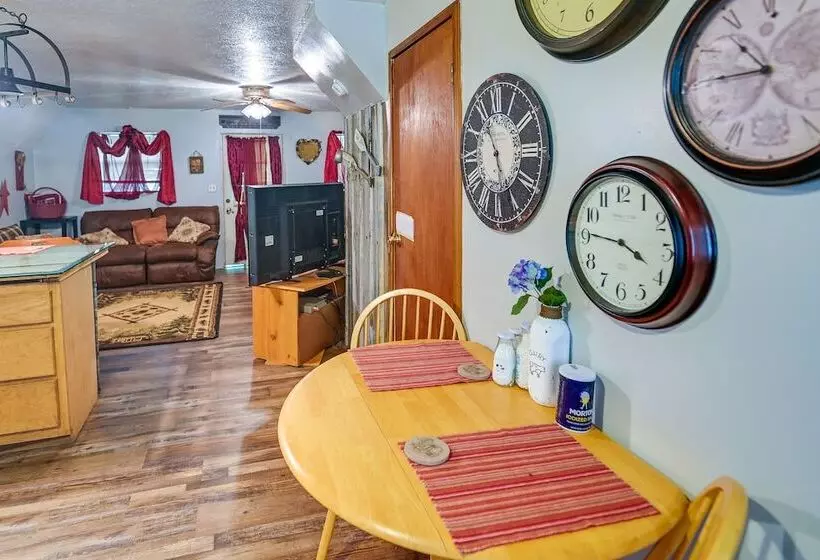 Cozy Country Cabin 4 Mi To Cave Run Lake!