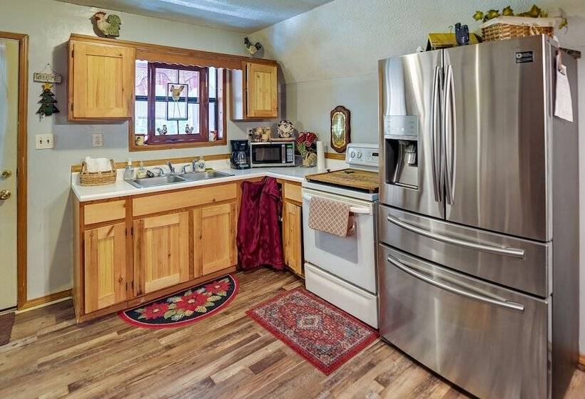 Cozy Country Cabin 4 Mi To Cave Run Lake!