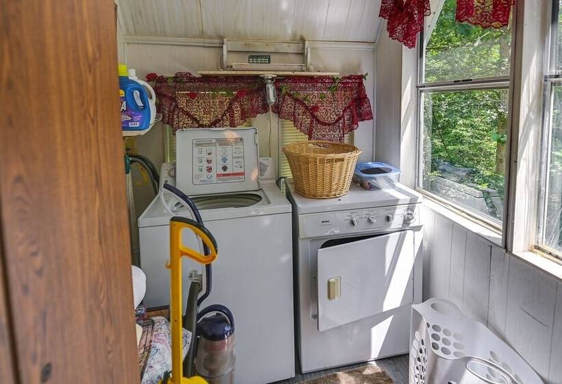 Cozy Country Cabin 4 Mi To Cave Run Lake!