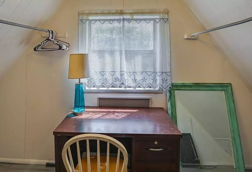 Cozy Country Cabin 4 Mi To Cave Run Lake!