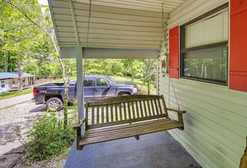 Cozy Country Cabin 4 Mi To Cave Run Lake!