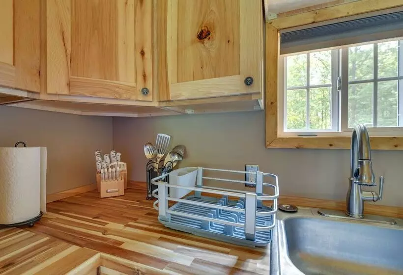 Cozy Ellicottville Cabin W/ Water Views   Near Ski