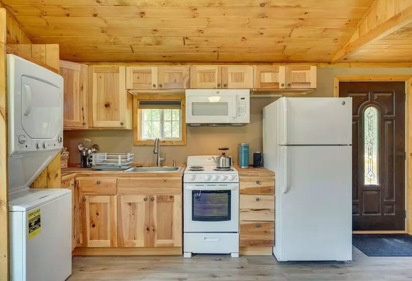 Cozy Ellicottville Cabin W/ Water Views   Near Ski