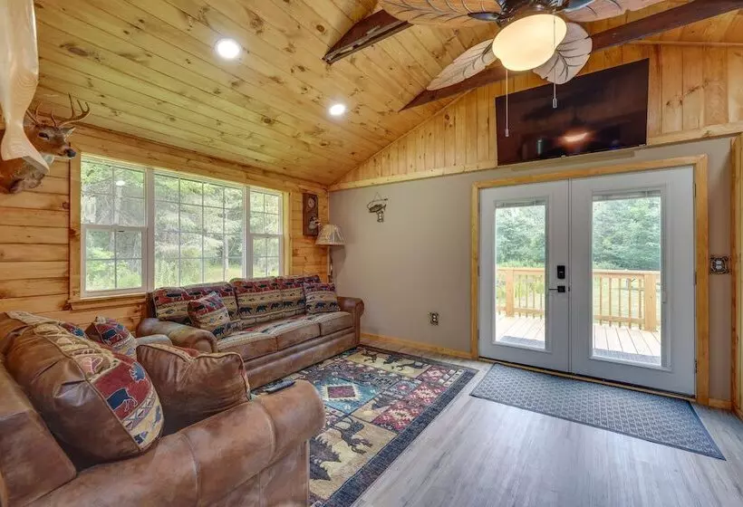 Cozy Ellicottville Cabin W/ Water Views   Near Ski