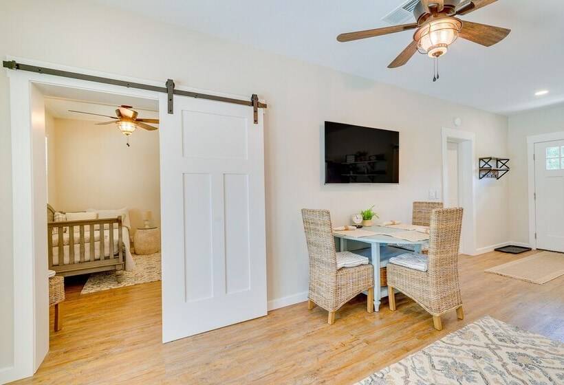 Cozy Ocala Retreat W/ Pool, Screened Lanai!