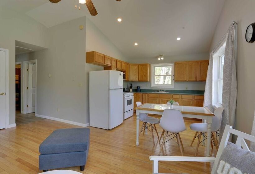 Cozy Dingmans Ferry Home W/ Grill, Near Waterfalls