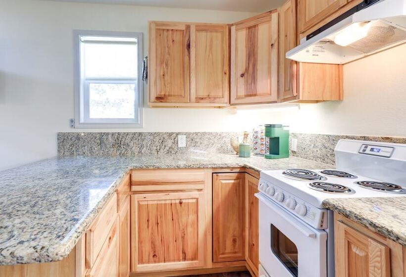 Horse Friendly Weatherford Oasis W/ Splash Pool