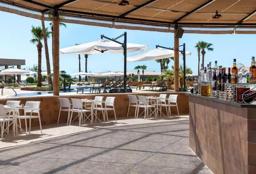 هتل Pickalbatros Golf Luxury Suites - All Inclusive