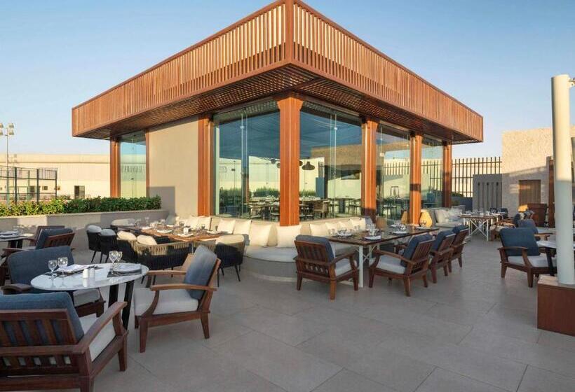 هتل PickalBatros Luxury Suites