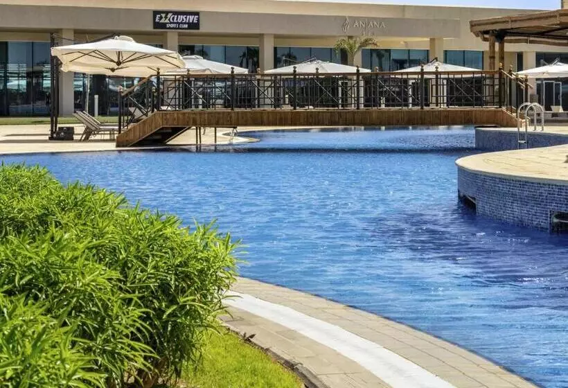 Hotelli PickalBatros Luxury Suites