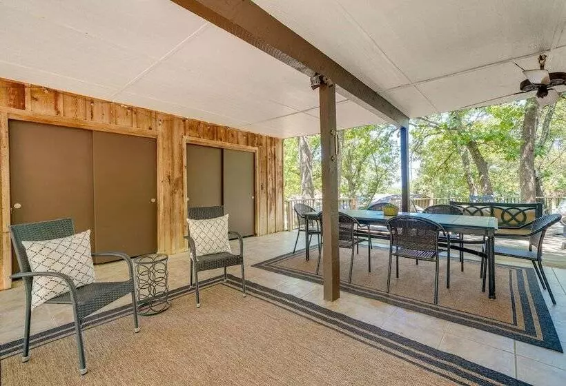 Idyllic Eufaula Vacation Rental: Close To Lake!