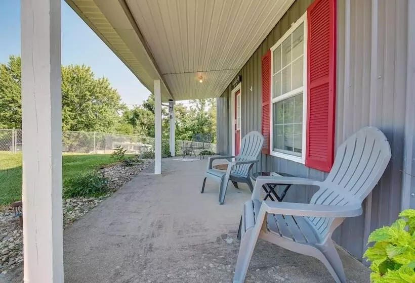 Kentucky Retreat Near Williamstown Lake!