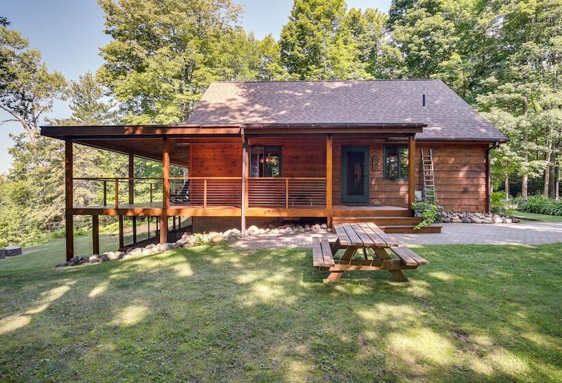 Lakefront Townsend Cabin W/ Fire Pit, Private Dock