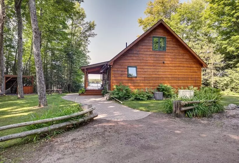 Lakefront Townsend Cabin W/ Fire Pit, Private Dock