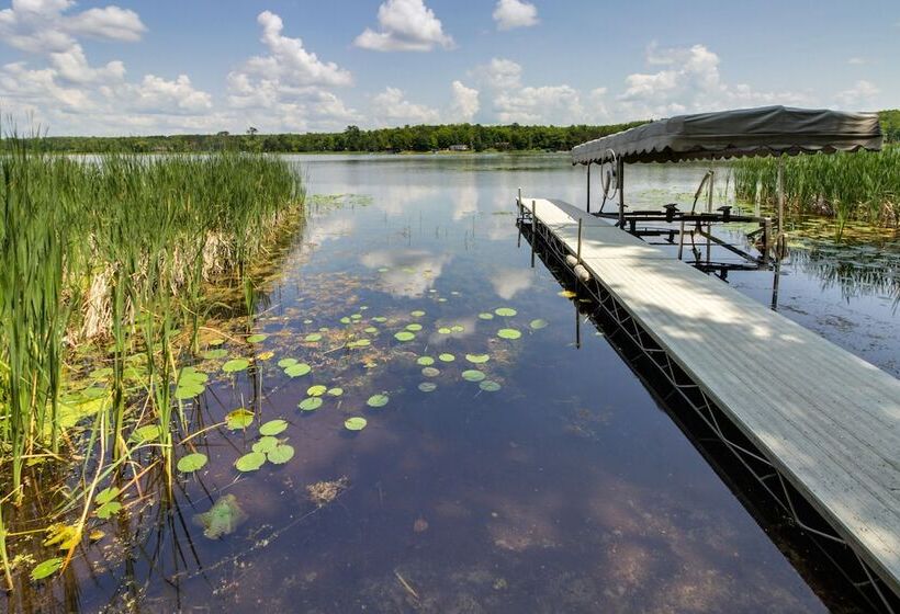 Grand Rapids Retreat W/ Private Boat Dock