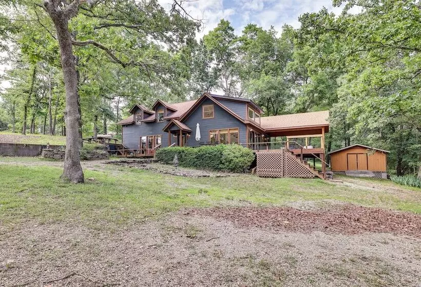 Pet Friendly Garfield Cabin On Beaver Lake!