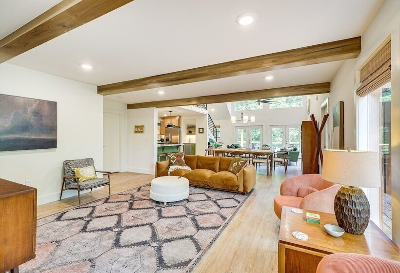 Pet Friendly Garfield Cabin On Beaver Lake!